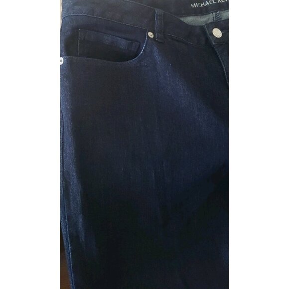 MICHAEL KORS WOMAN'S  HIGH RISE FLARED DARK RINSE 5-POCKET JEANS SZ 14 - Picture 6 of 6